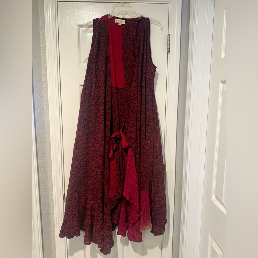 Red and Black Patterned sleeveless vest